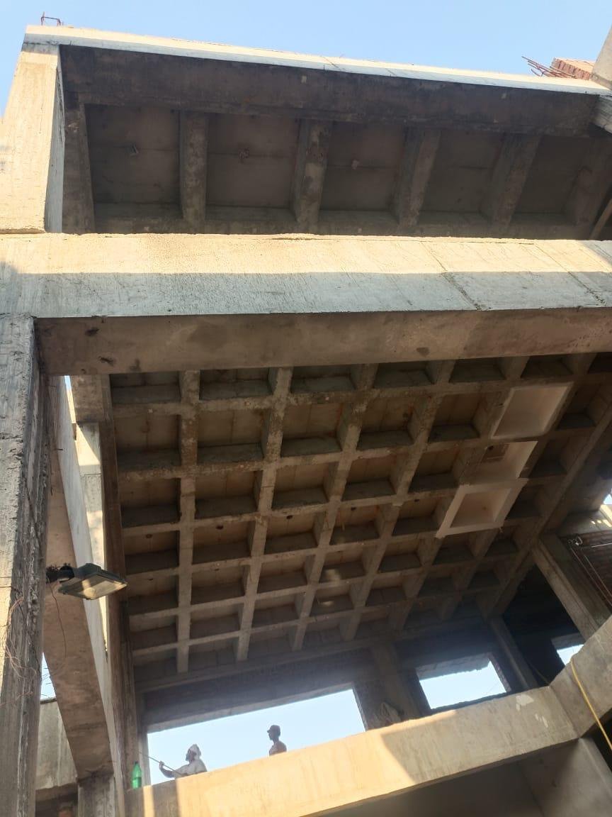 Grid beam underside, Rohan Bhokare Bungalow